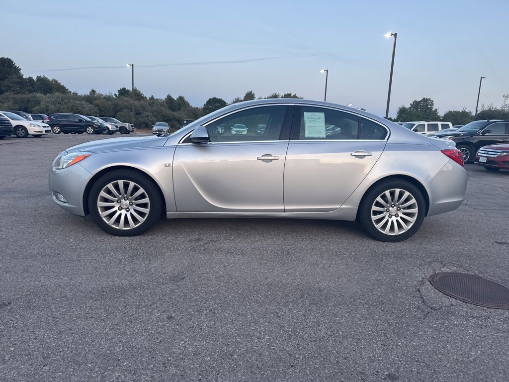2011 Buick Regal CXL photo 2