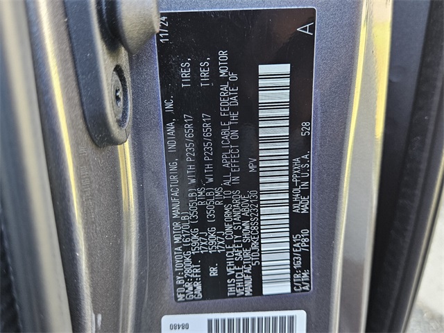 2025 Toyota Sienna XLE photo 20