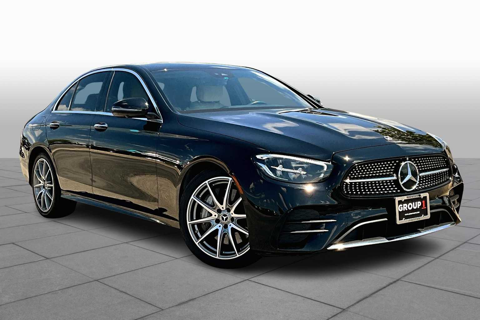2022 Mercedes Benz E 350 photo 2
