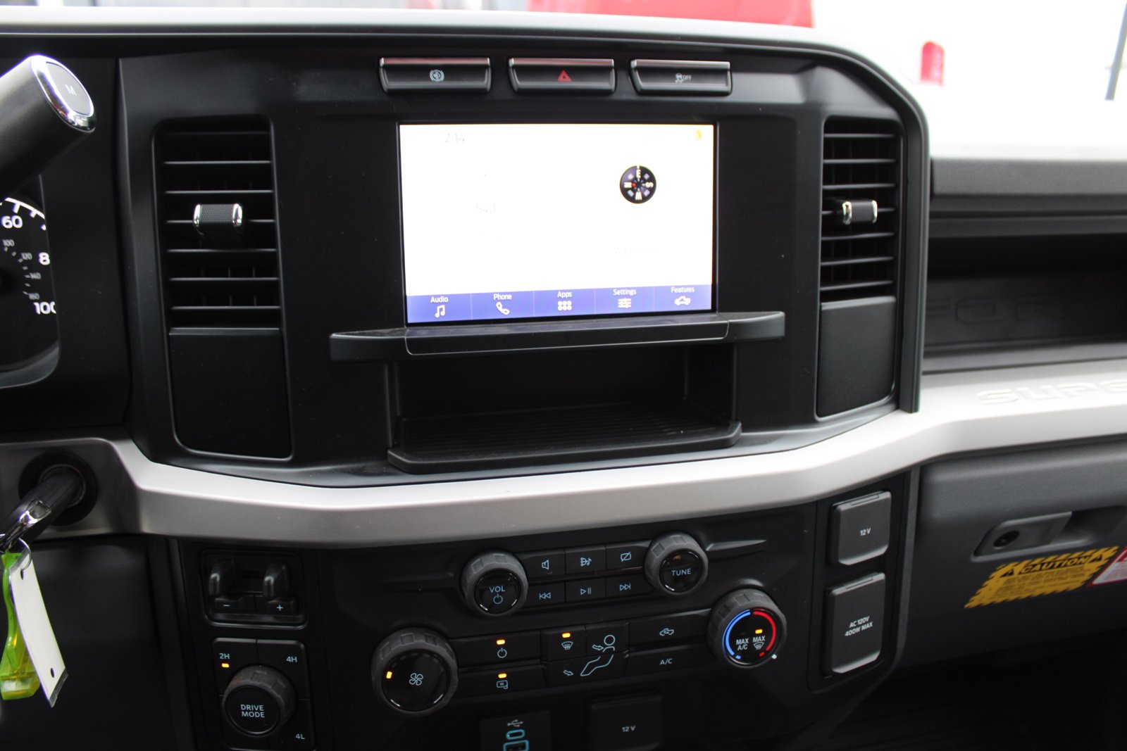 2023 FORD F-450 - Image 27