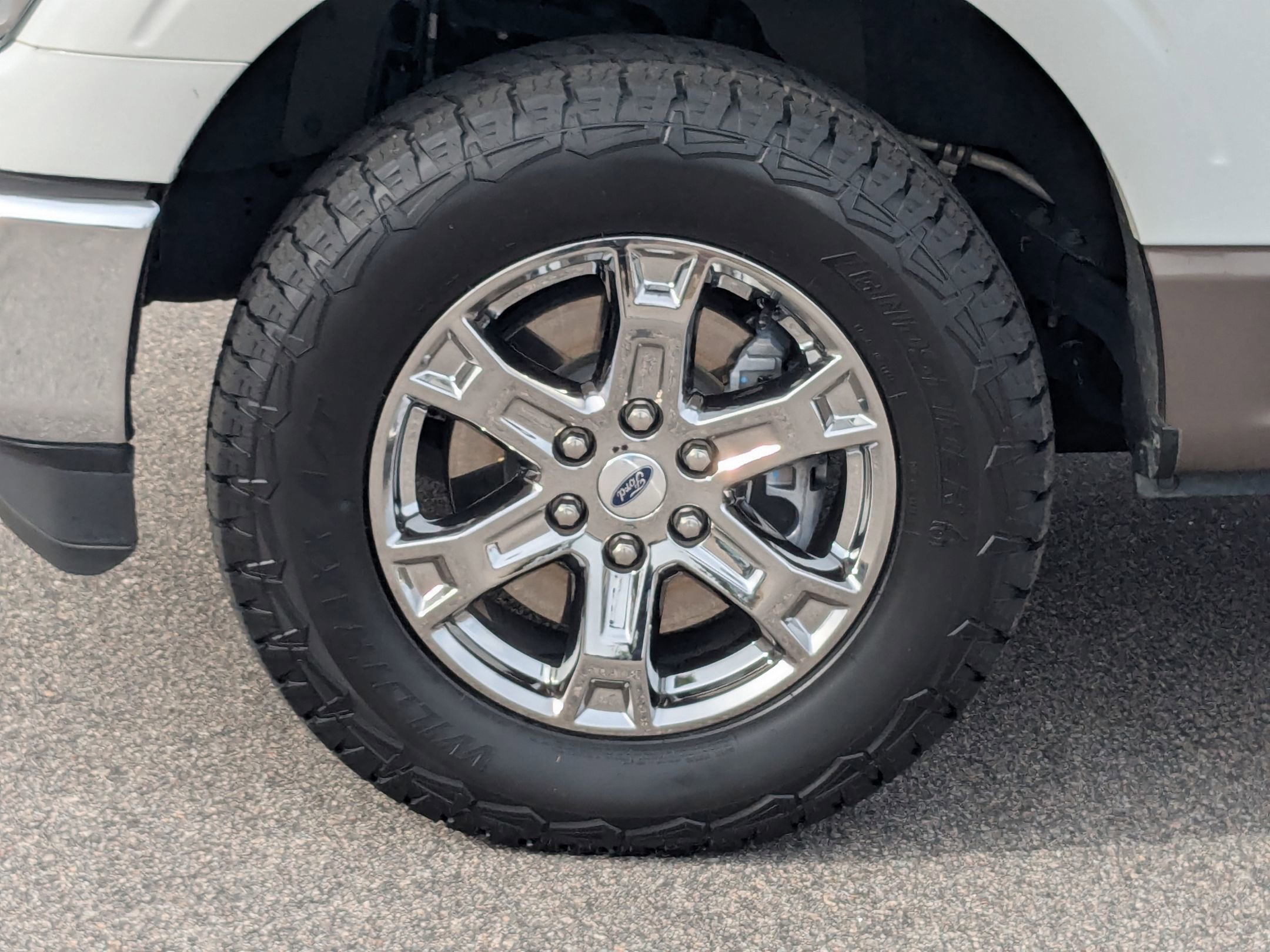 2022 Ford F-150 Lariat photo 3