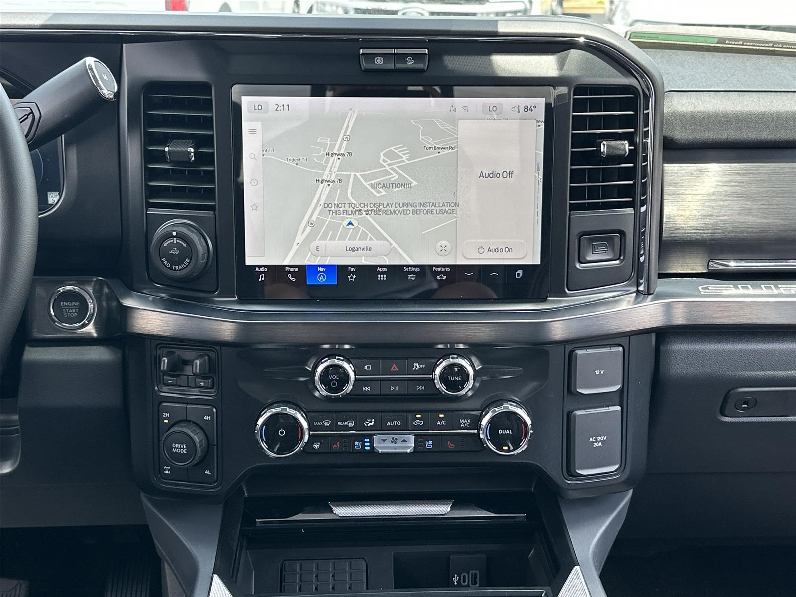 2025 Ford F-250 Lariat photo 3