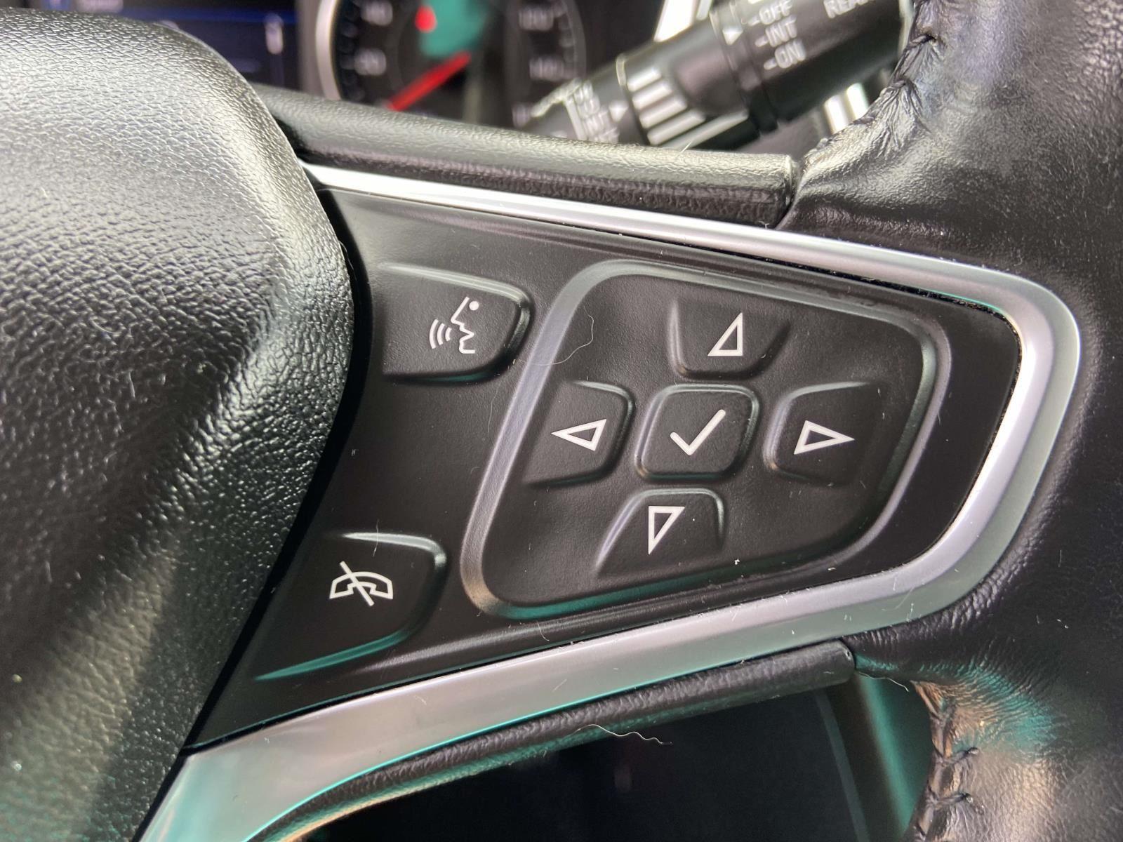 2022 Chevrolet Equinox LT photo 17