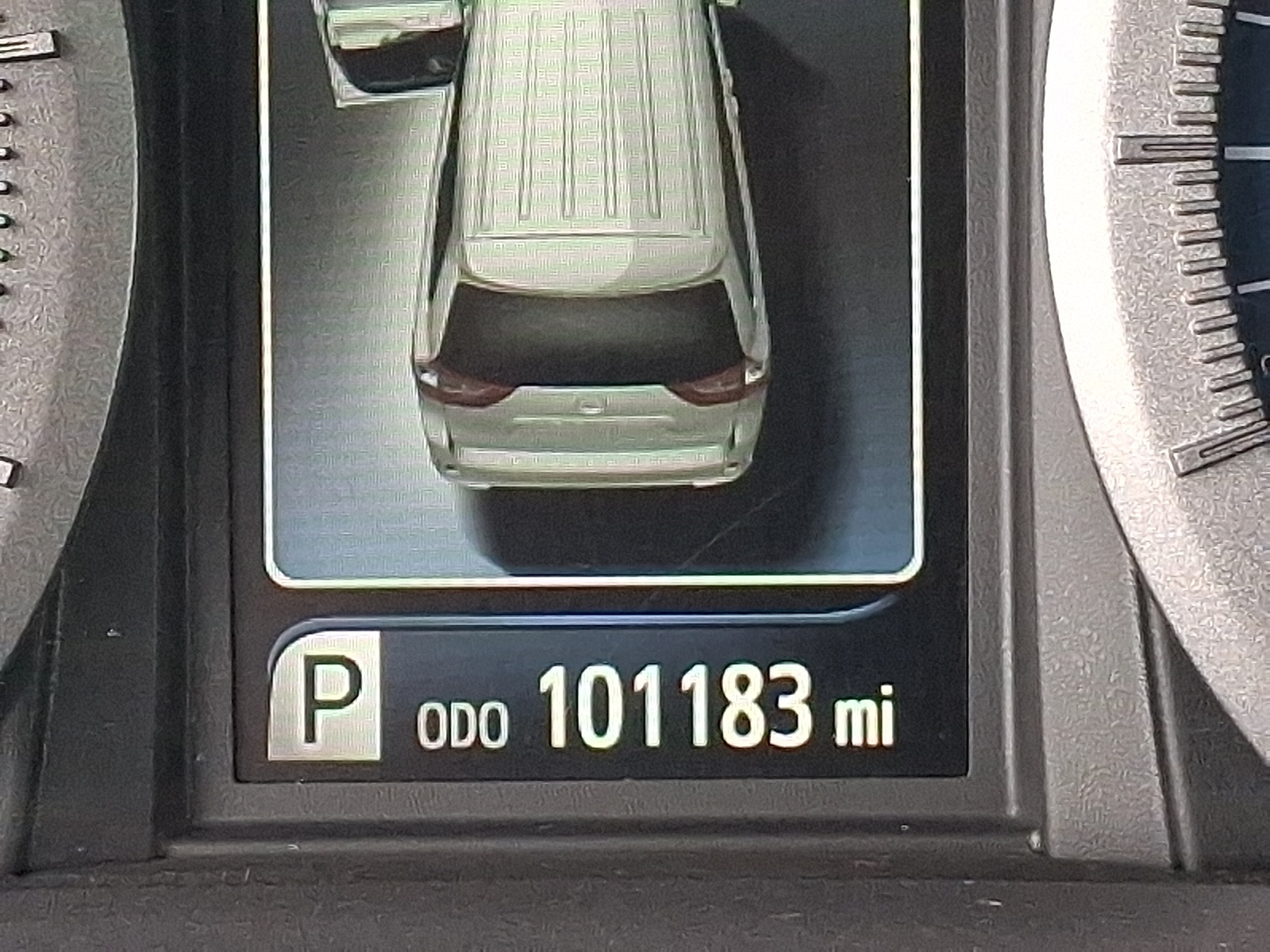 2020 Toyota Sienna XLE photo 24