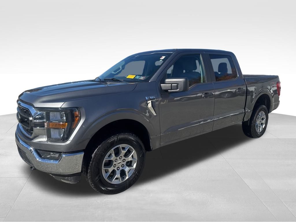 2023 Ford F-150 XLT photo 2