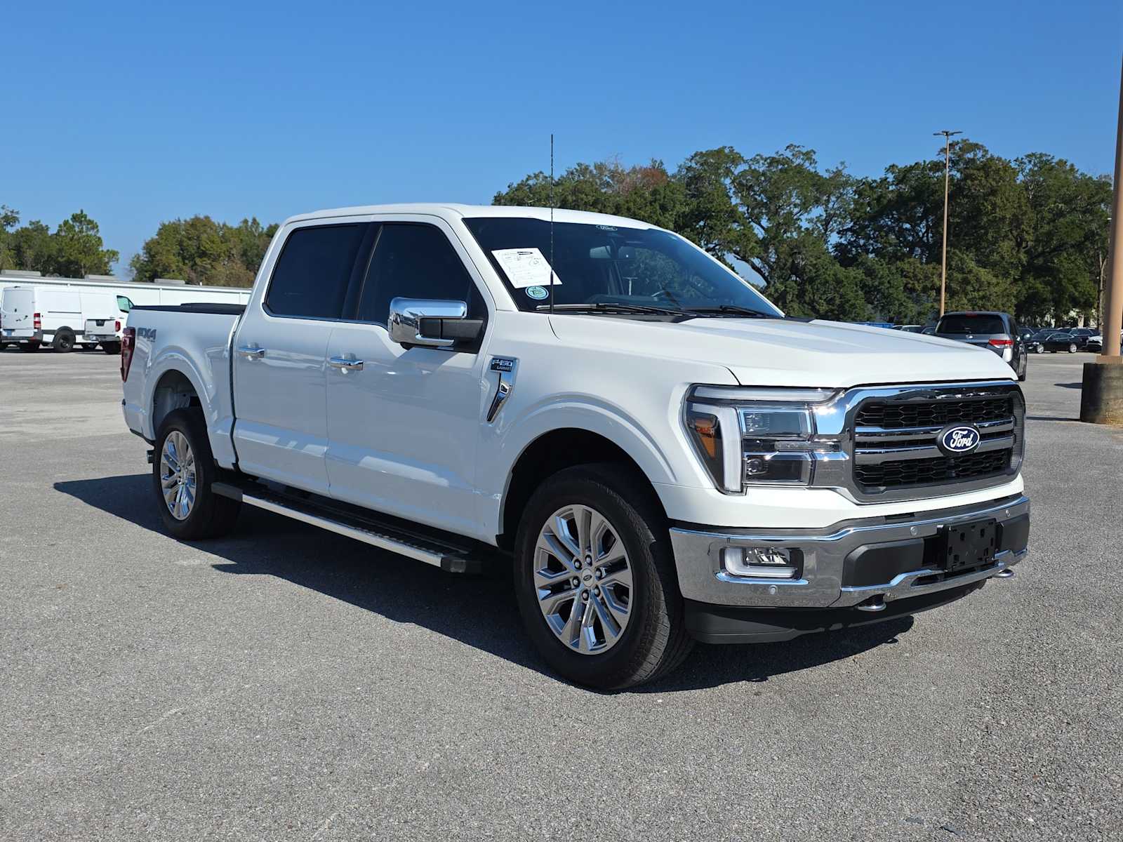 2024 Ford F-150 Lariat photo 2