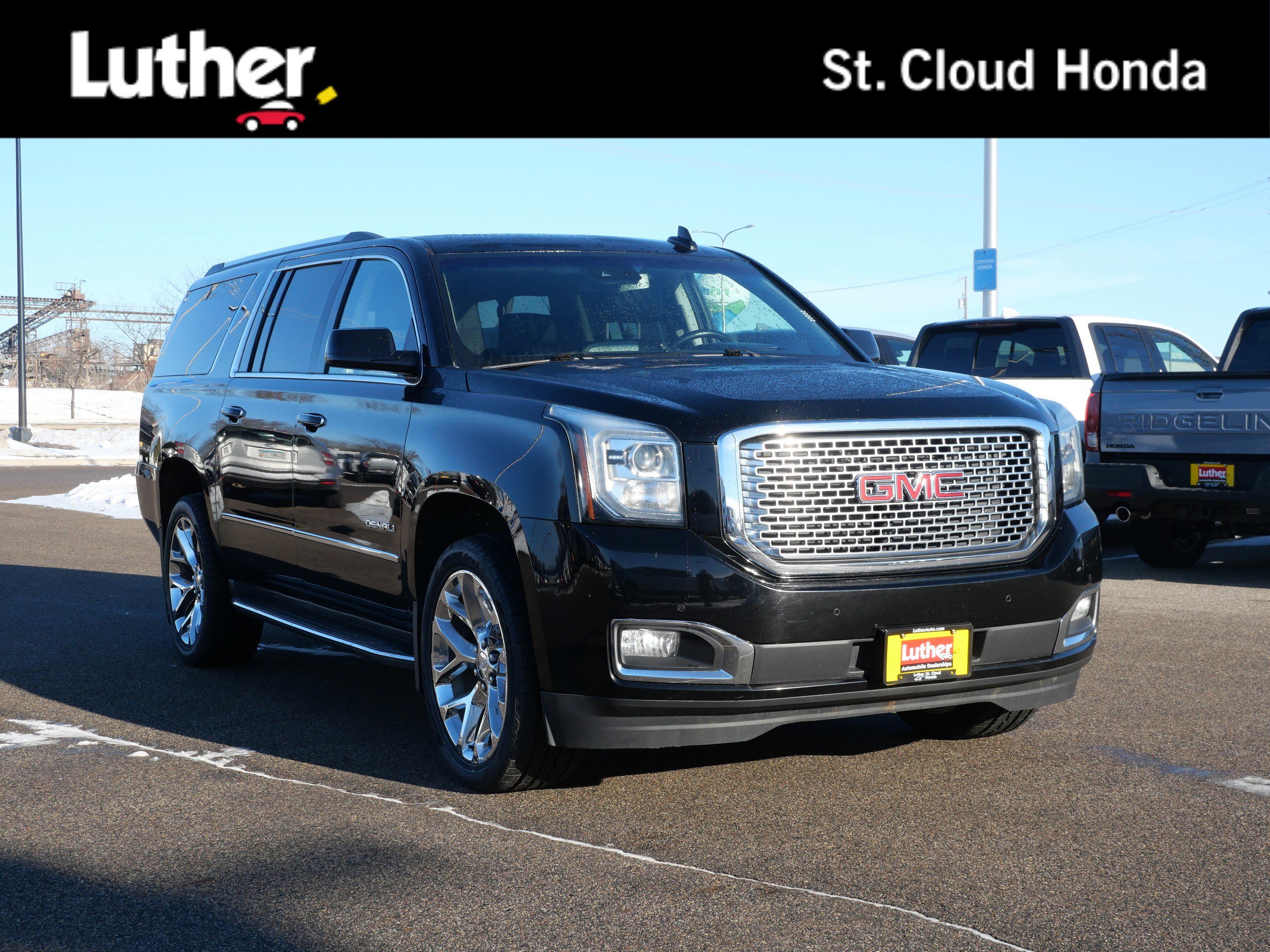 2017 GMC Yukon Denali's photo