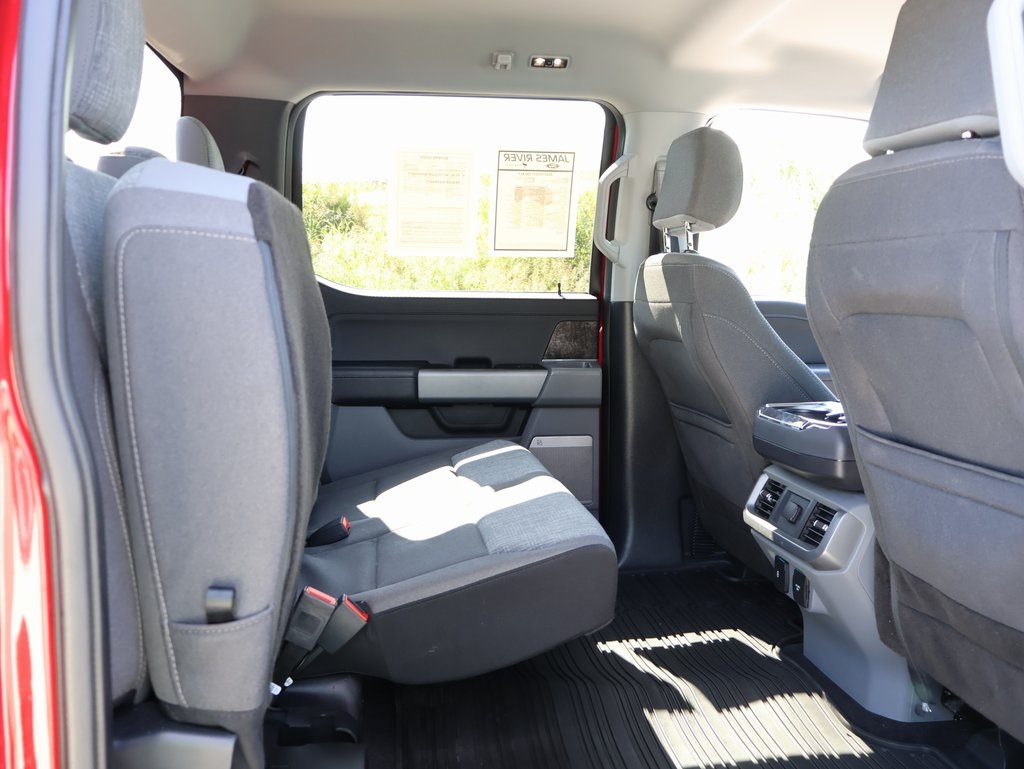 2022 Ford F-150 XLT photo 11