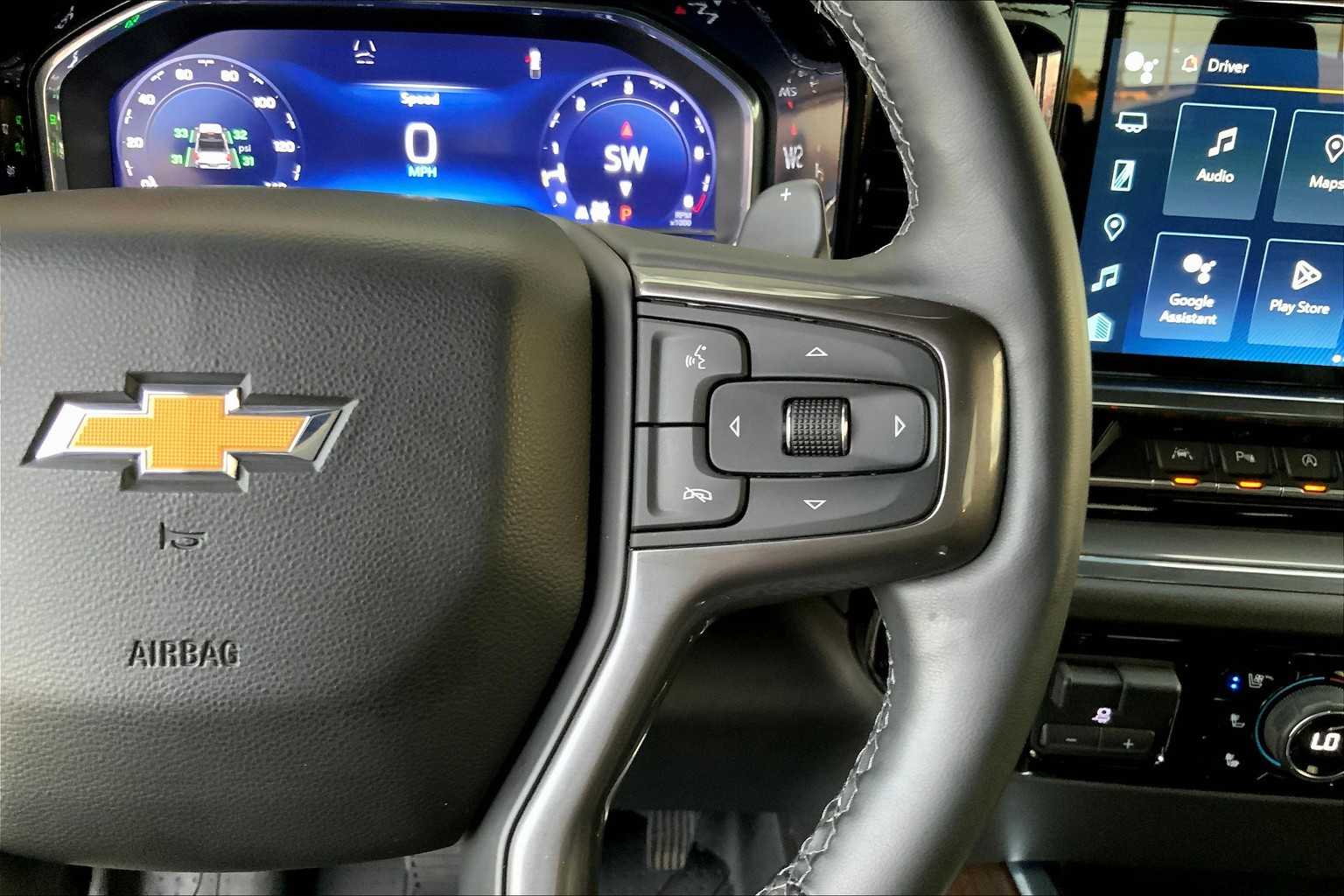 2024 Chevrolet Silverado 1500 High Country photo 44