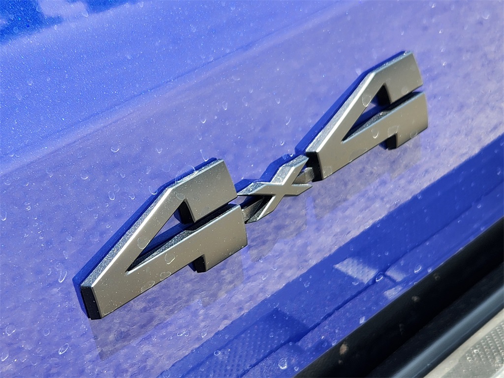 2025 Toyota Tacoma TRD Off-Road photo 7