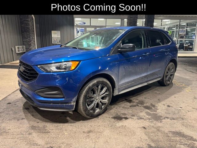 2022 Ford Edge SE's photo