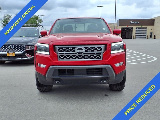 2024 Nissan Frontier SL photo 2