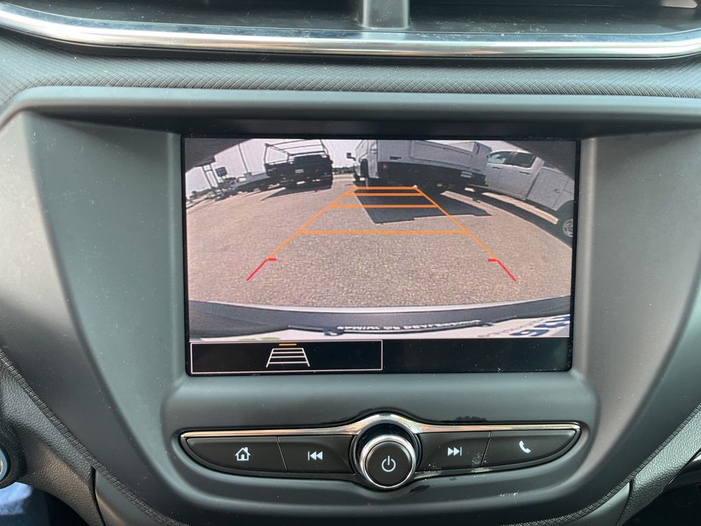 2022 Chevrolet Trailblazer LT photo 9