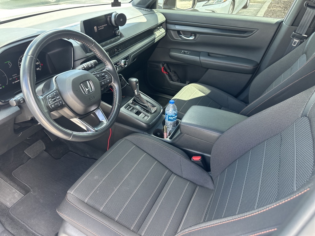 2023 Honda CR-V Hybrid Sport photo 2