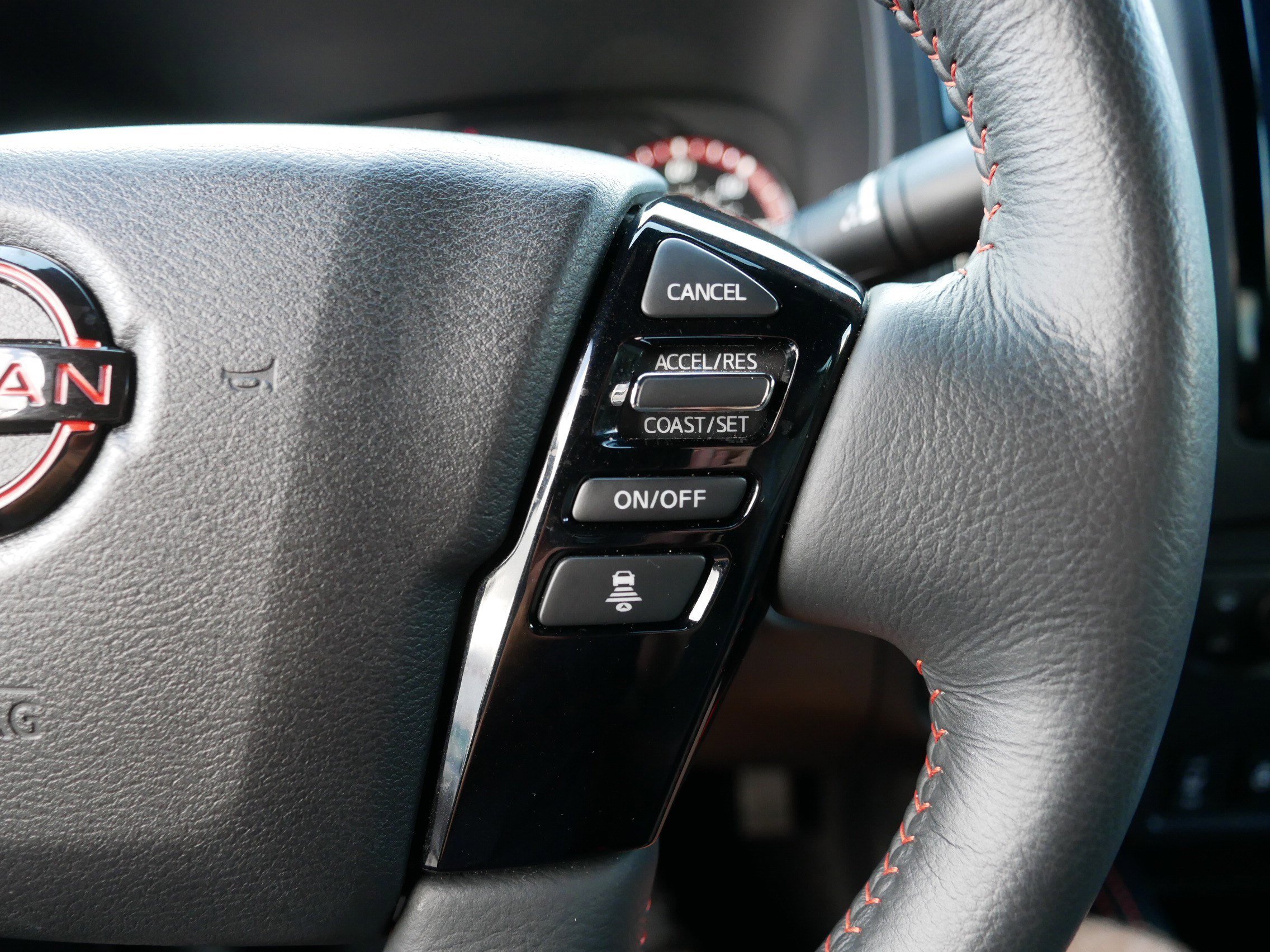 2023 Nissan Frontier PRO-4X photo 25