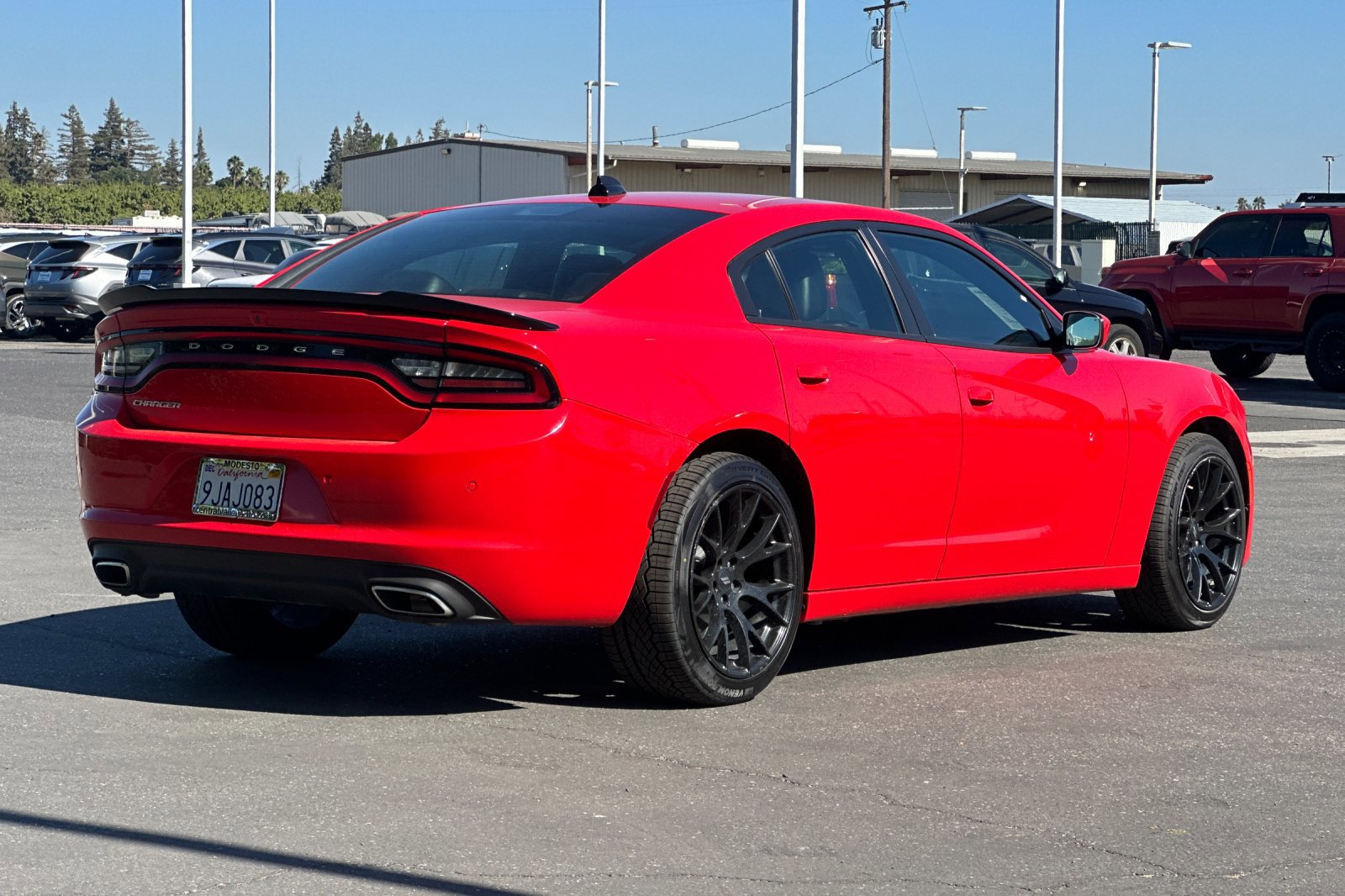2021 Dodge Charger SXT photo 4