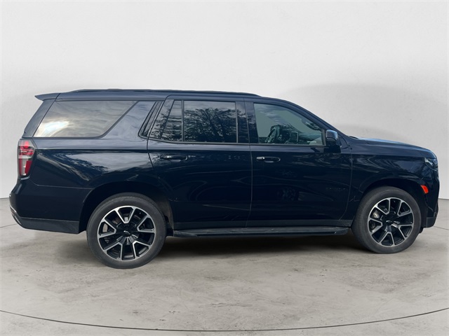 2022 Chevrolet Tahoe RST photo 2