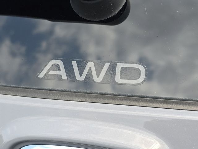 2026 Honda CR-V Hybrid photo 9