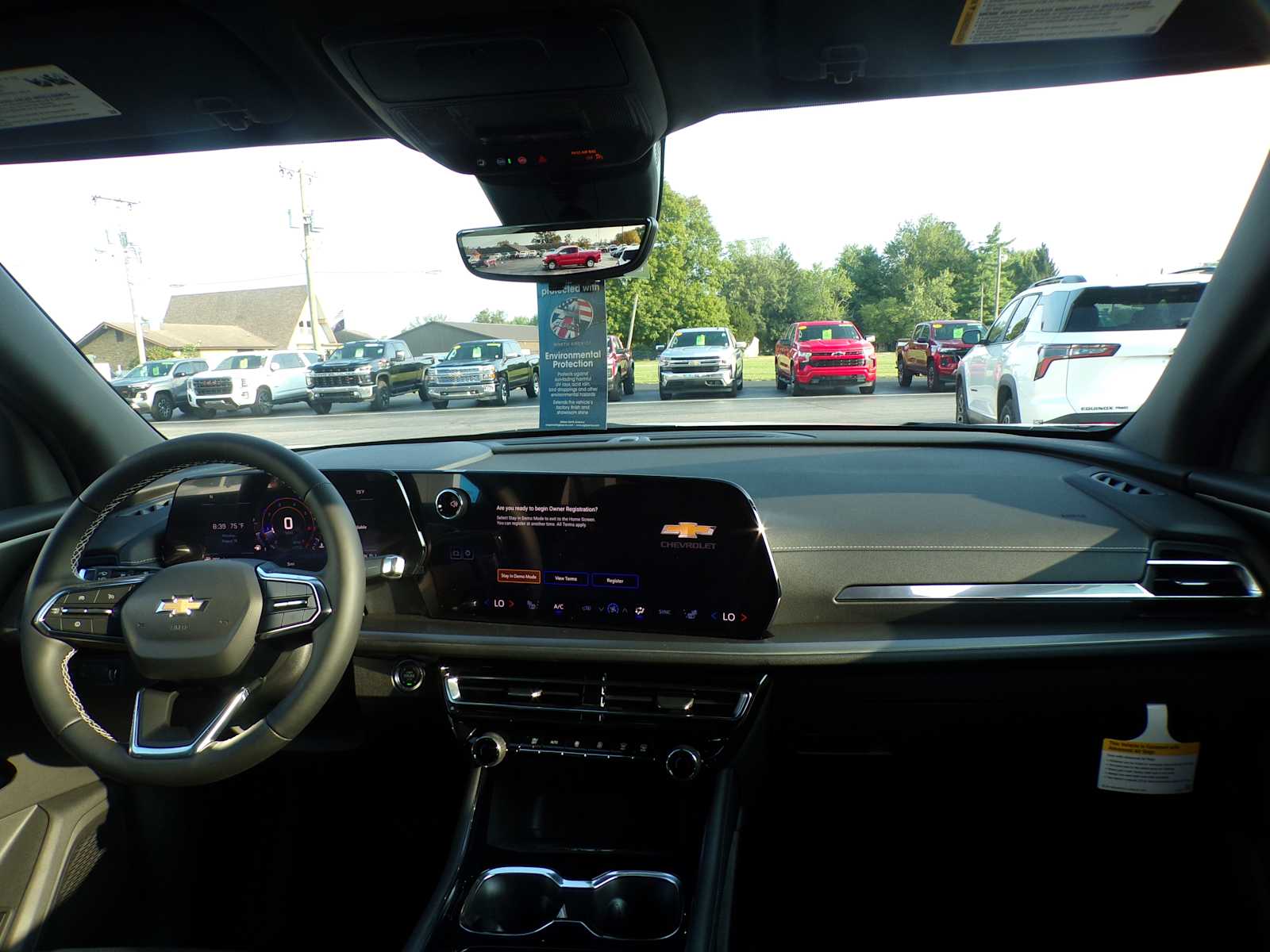 2026 Chevrolet Traverse photo 9