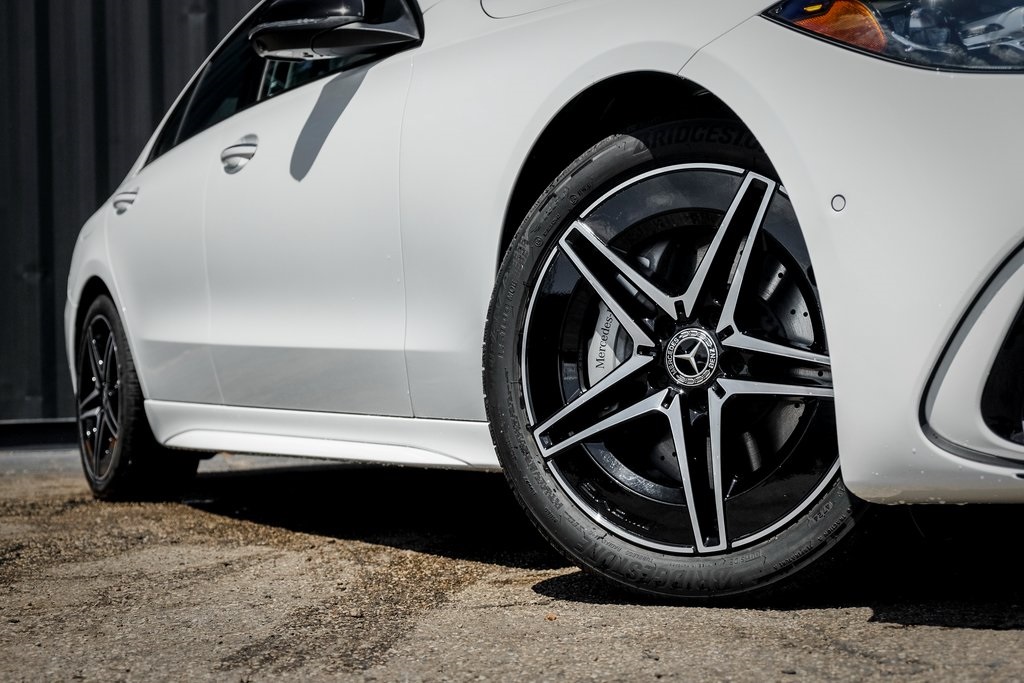 2025 Mercedes Benz C 300 4MATIC photo 7