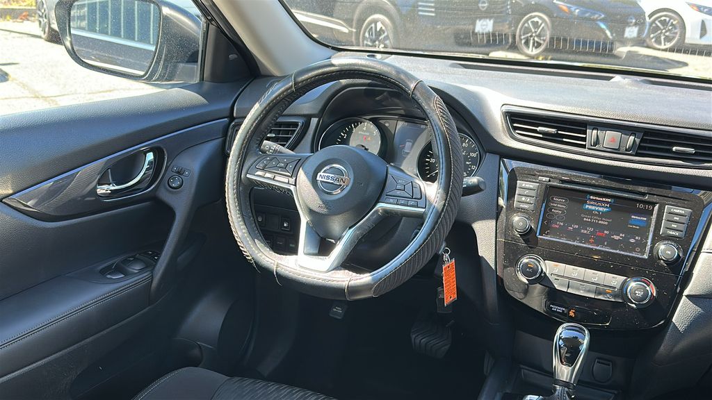 2019 Nissan Rogue Special Edition photo 23