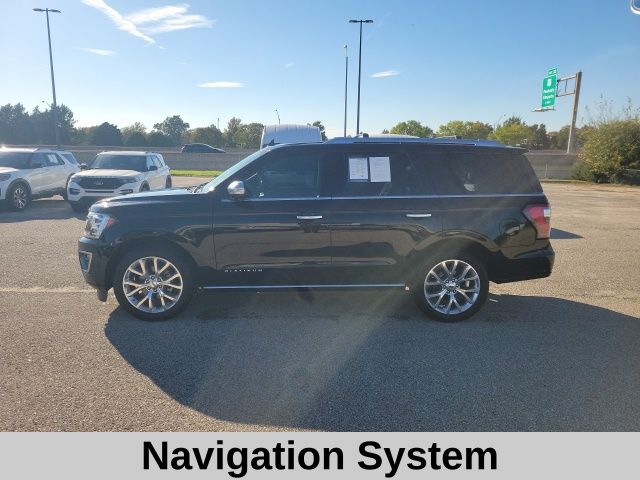 2018 Ford Expedition Platinum photo 2