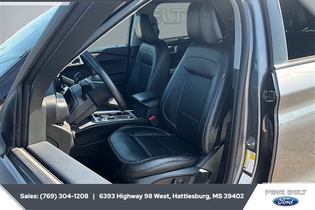 2023 Ford Explorer Limited photo 18