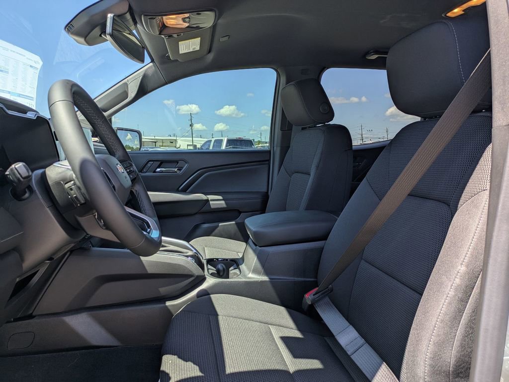 2026 Chevrolet Colorado LT photo 12