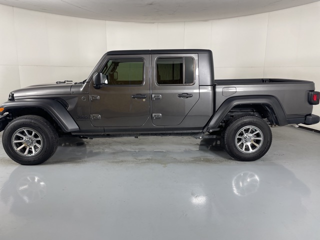 2024 Jeep Gladiator Sport photo 5