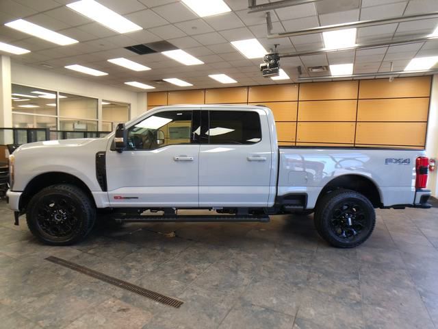 2026 Ford F-350 photo 4
