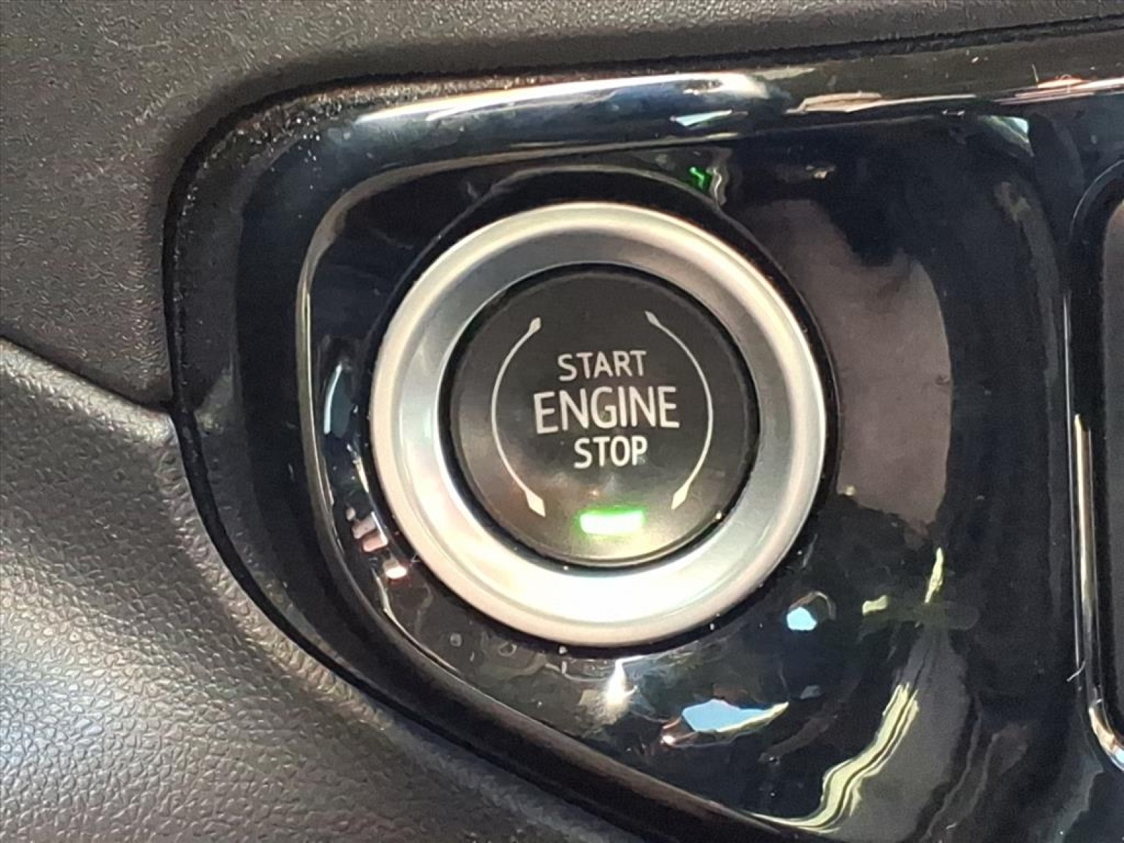 2022 GMC Sierra 1500 SLT Premium Plus Package White at Robbins Nissan