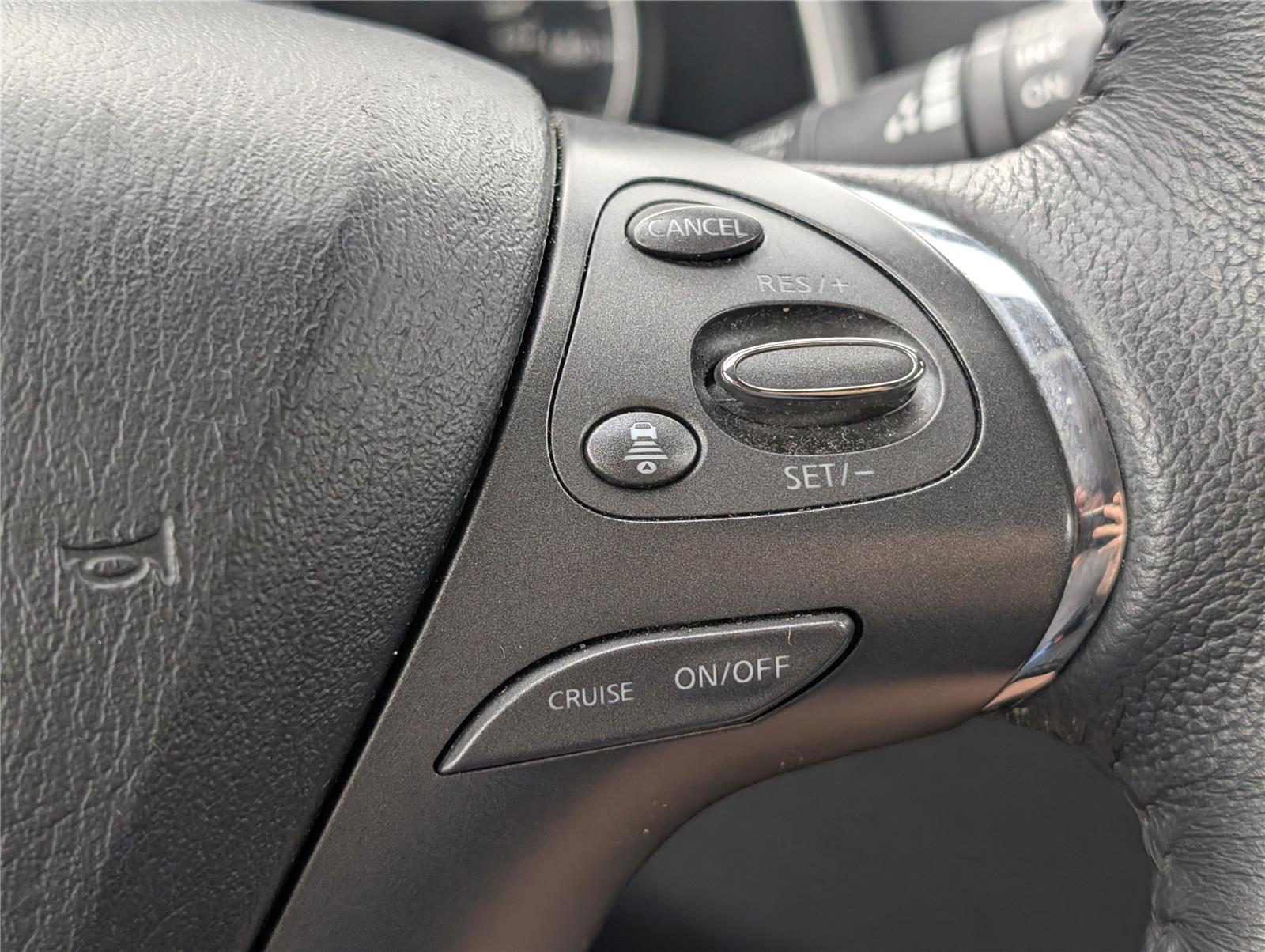 2023 Nissan Murano SV photo 24
