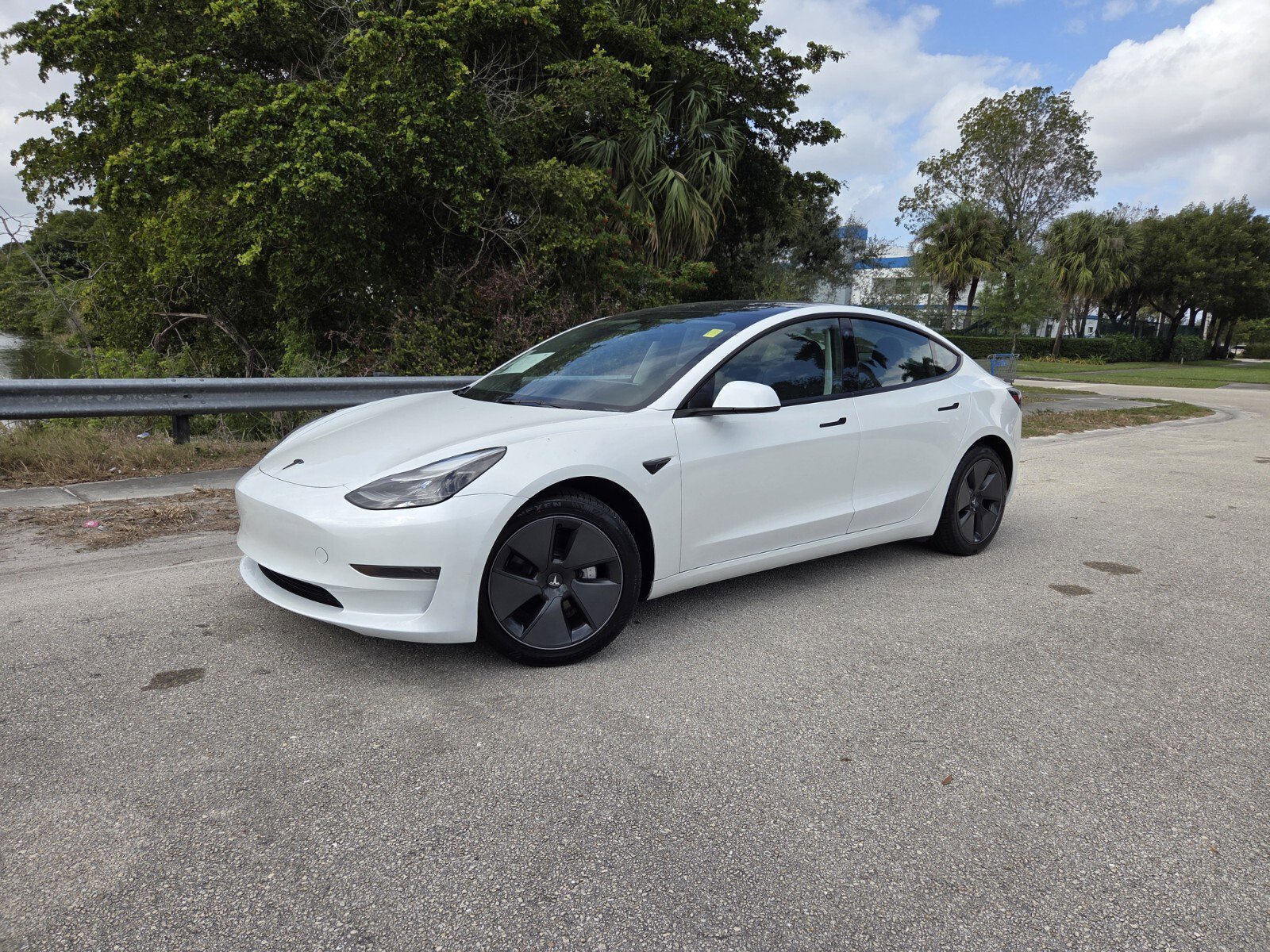2023 Tesla Model 3 Base