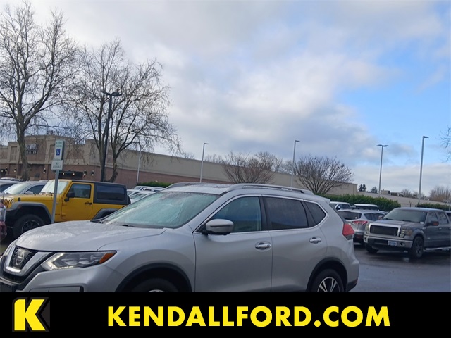 2017 Nissan Rogue SL