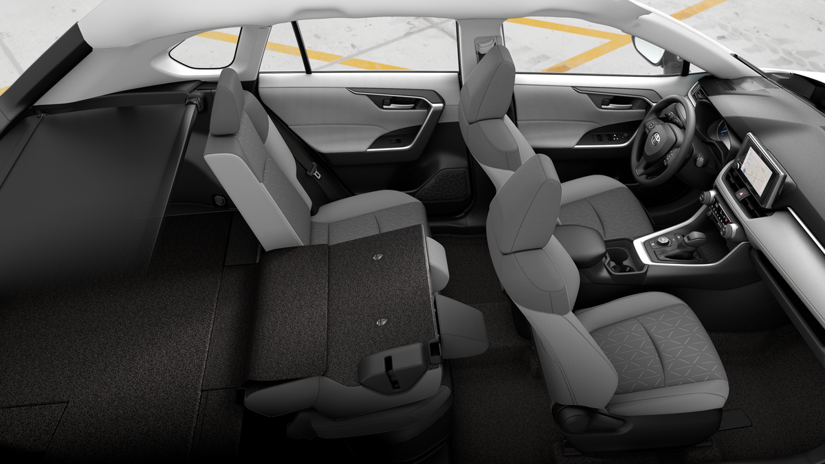 2025 Toyota RAV4 Hybrid XLE photo 15