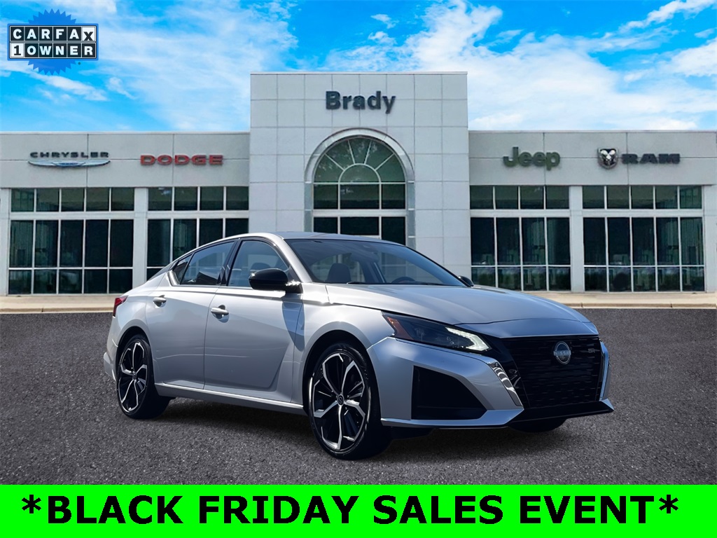 2024 Nissan Altima SR