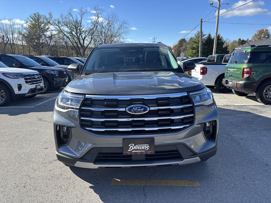 2026 Ford Explorer photo 4