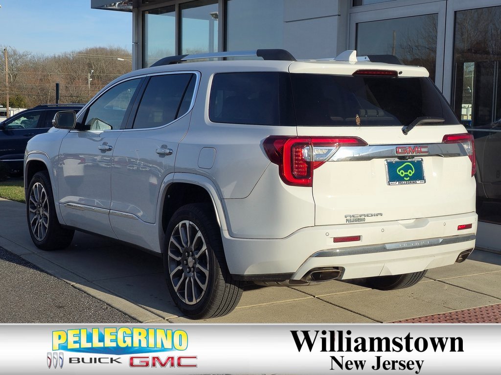 2023 Gmc Acadia Denali photo 2