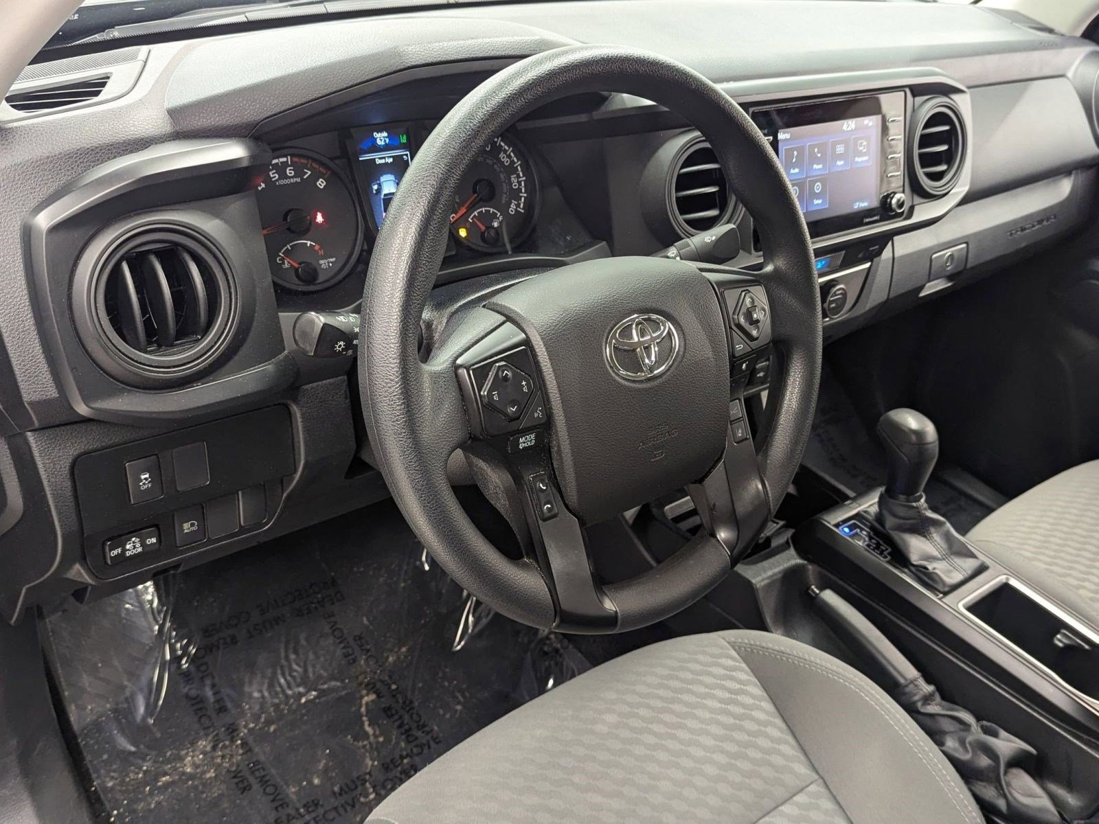 2023 Toyota Tacoma SR Double Cab V6 photo 2