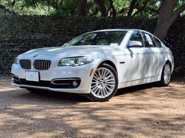 2016 BMW 5 Series 550i