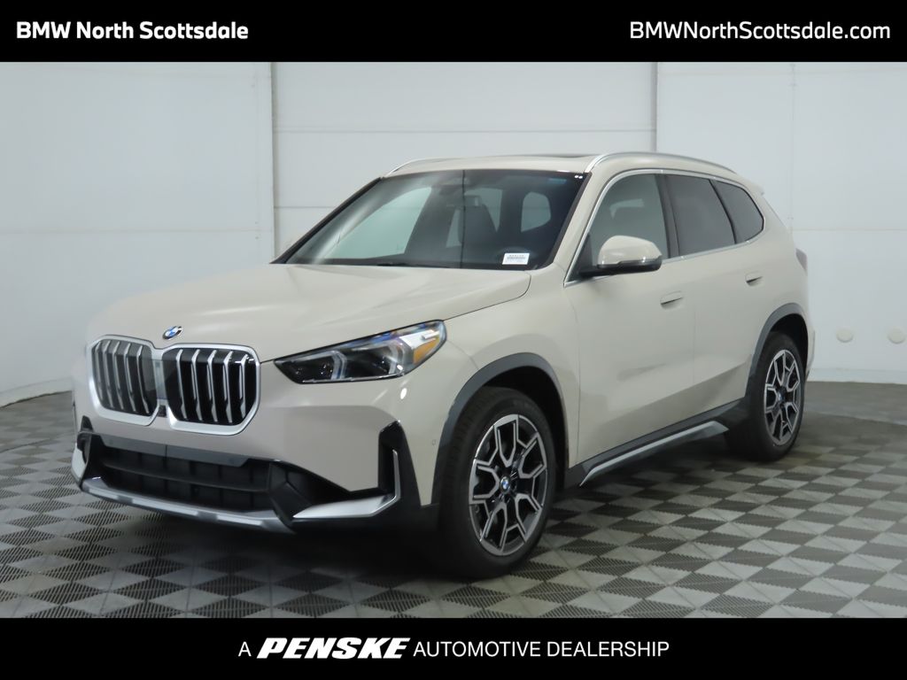 2026 BMW X1 28i's photo