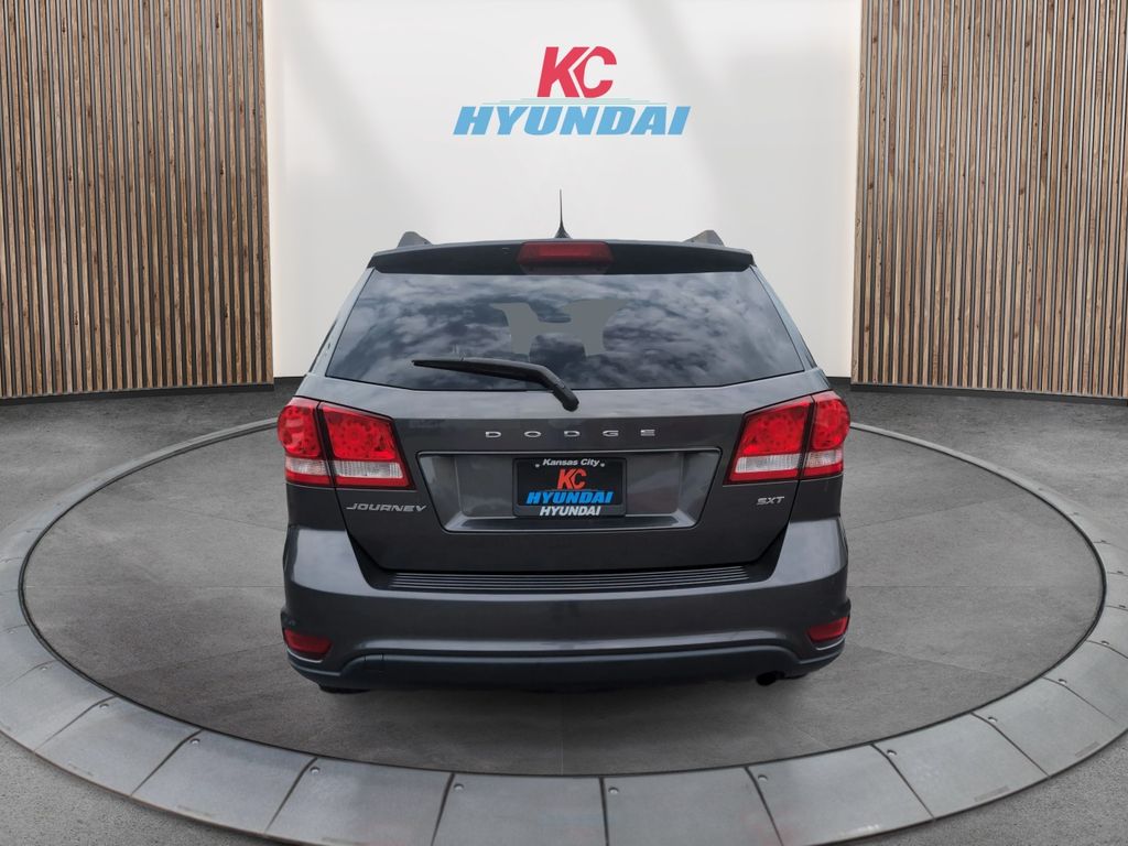 2018 Dodge Journey SXT photo 4