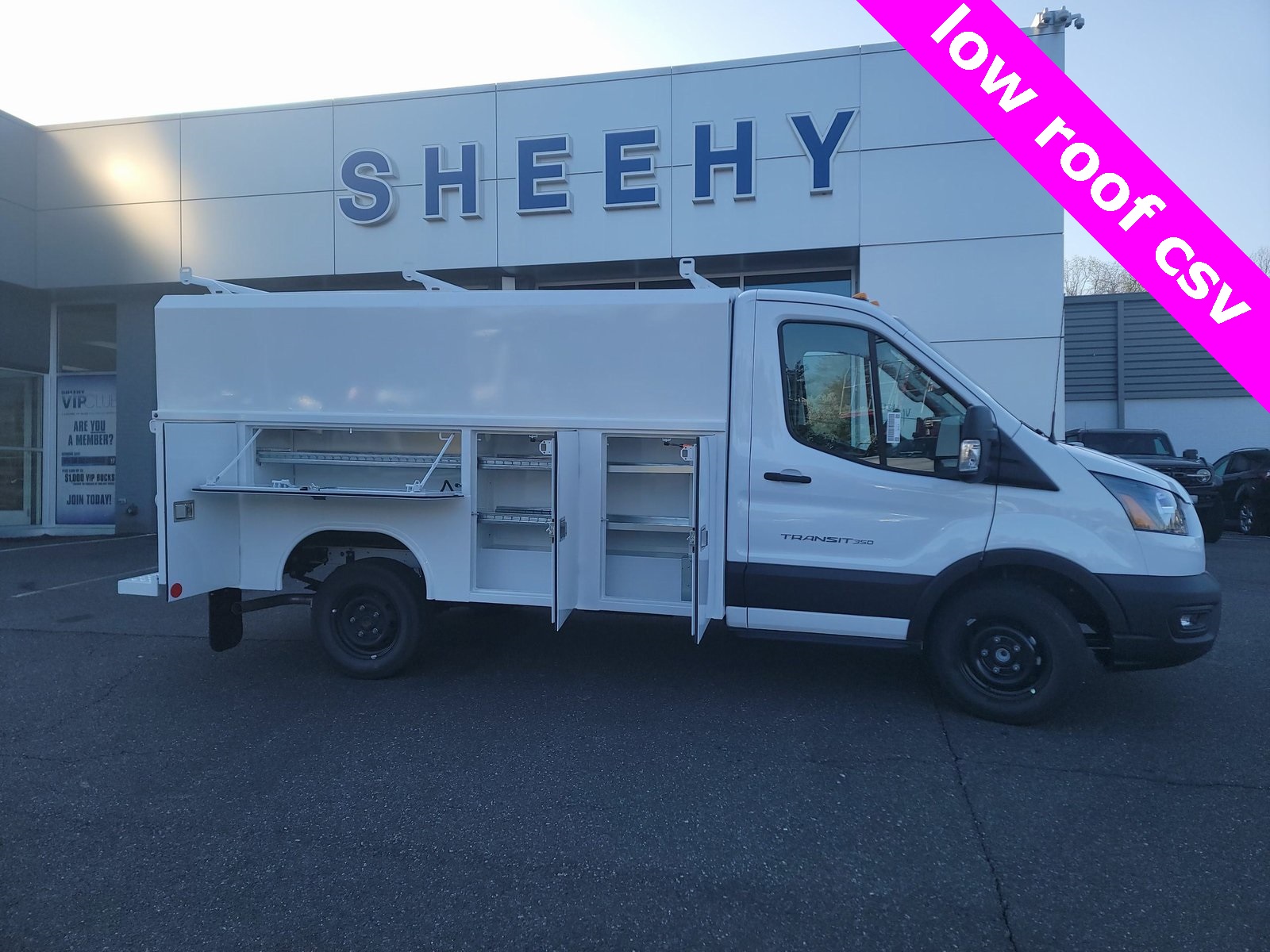 2024 Ford Transit photo 4
