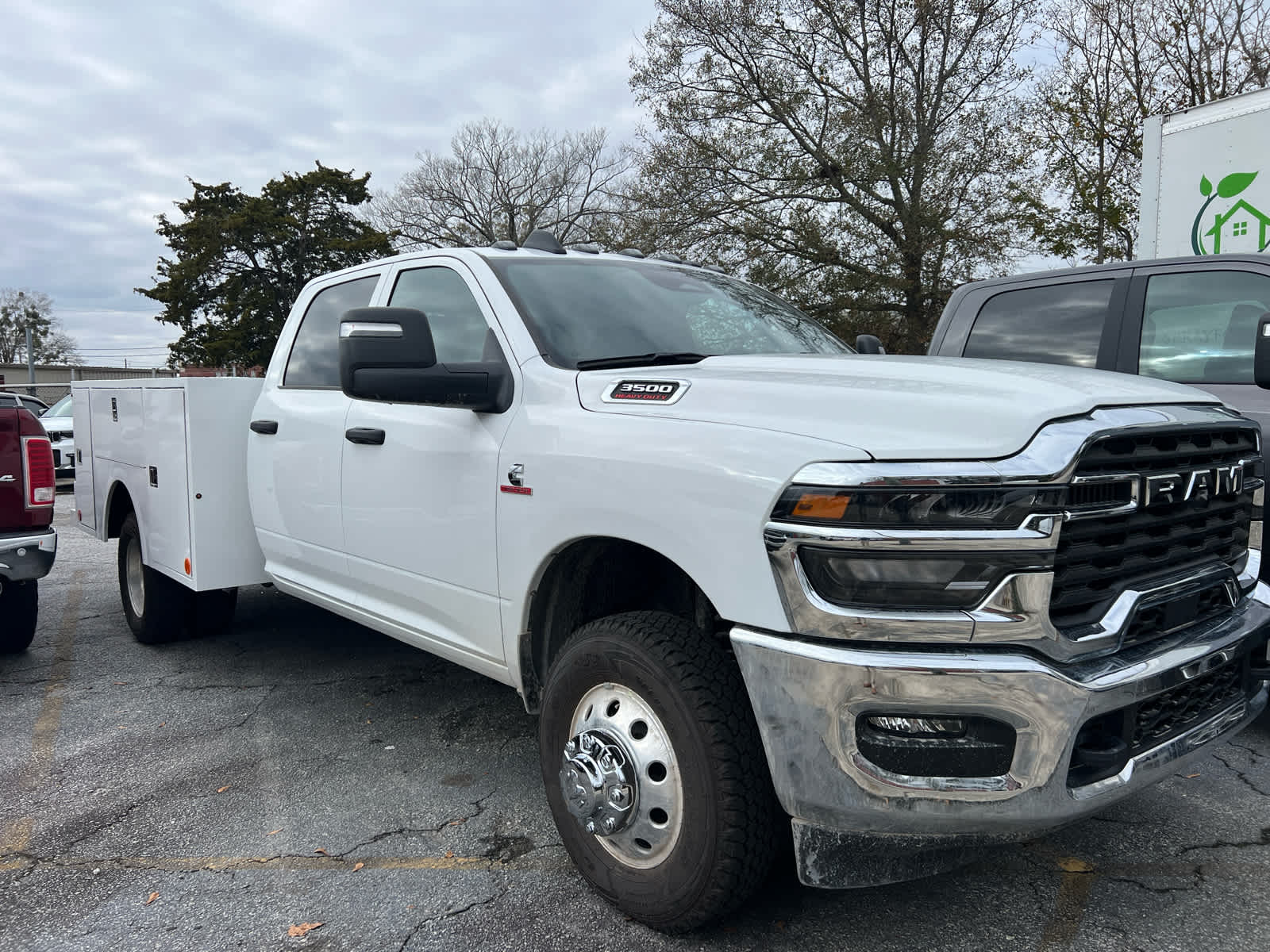 2026 RAM Ram 3500 Chassis Cab Tradesman's photo