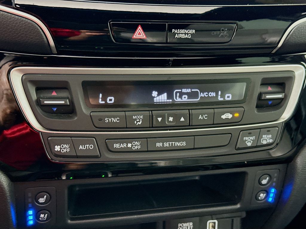 2019 Honda Passport Elite photo 16