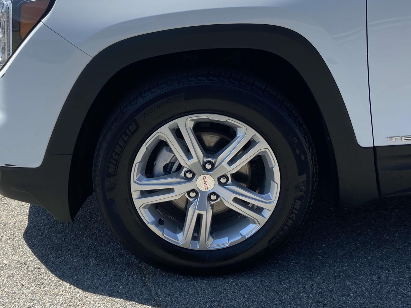 2024 Gmc Terrain SLE photo 24