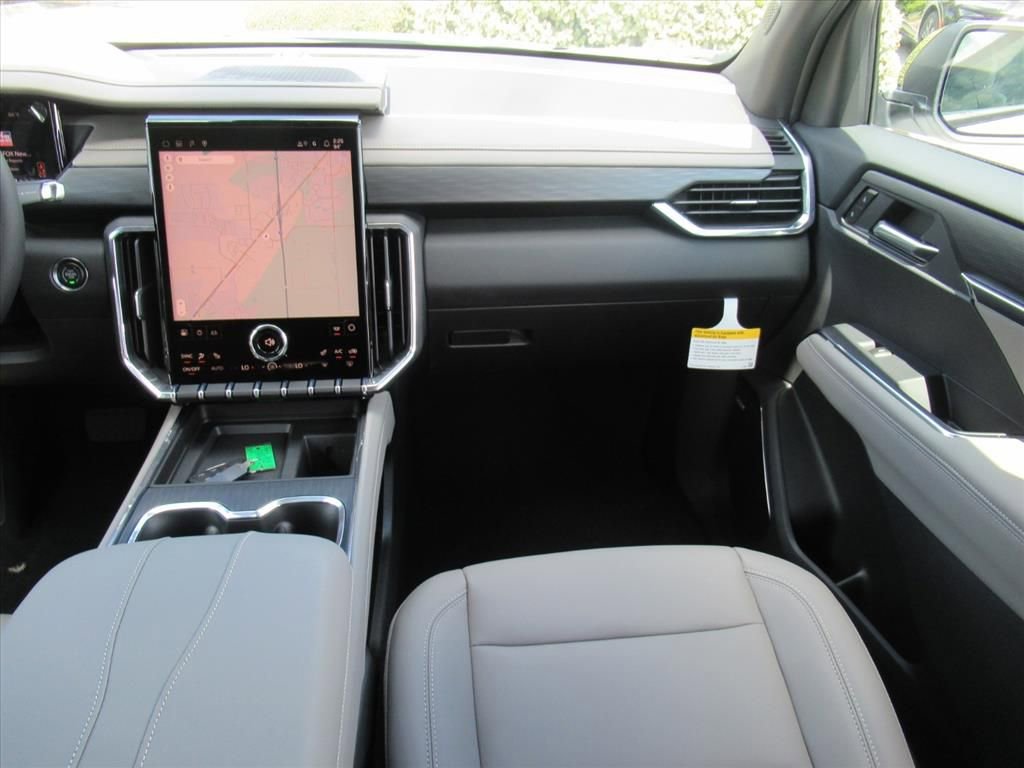 2026 Gmc Acadia Elevation photo 11