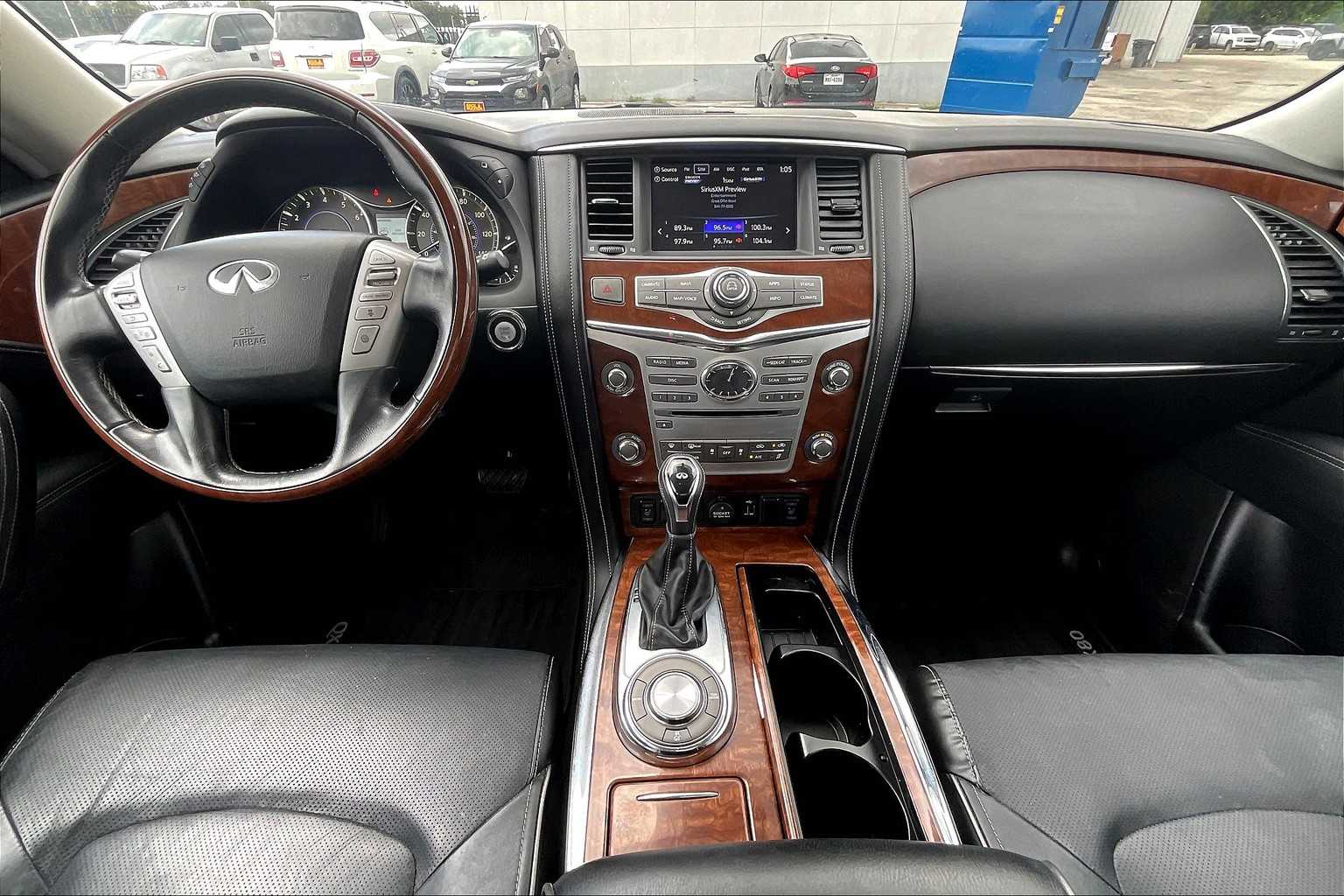 2019 Infiniti QX80 Luxe photo 15