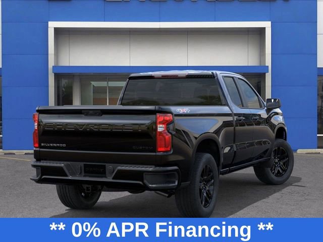 2026 Chevrolet Silverado 1500 Custom photo 3
