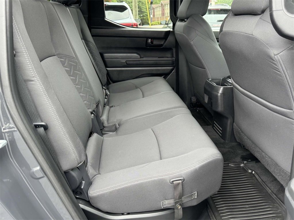 2024 Toyota Tacoma SR5 4x4 photo 12